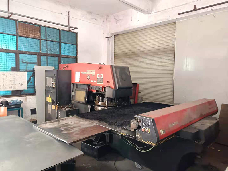 生产车间数控车床